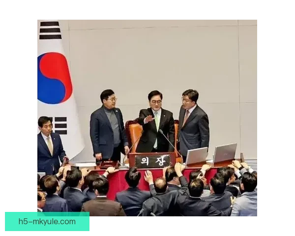 韩国前国脚感叹大两岁却不敌日本