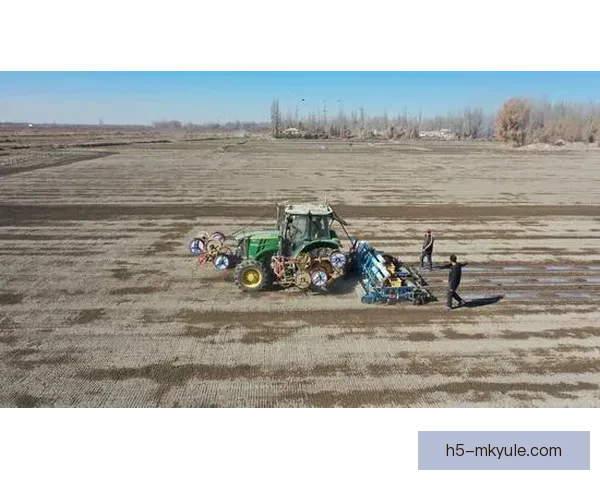 大不里士拖拉机两球力克加拉法