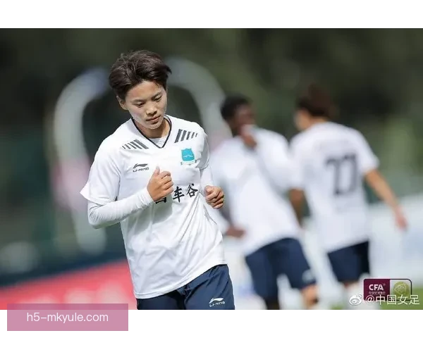 唐佳丽谈杯赛首战:适应过程最为关键 唐佳丽谈杯赛首战:适应过程最为关键